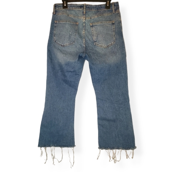 Forever 21 Cropped Distressed Raw Kick Flare Jeans 30 - Picture 5 of 9